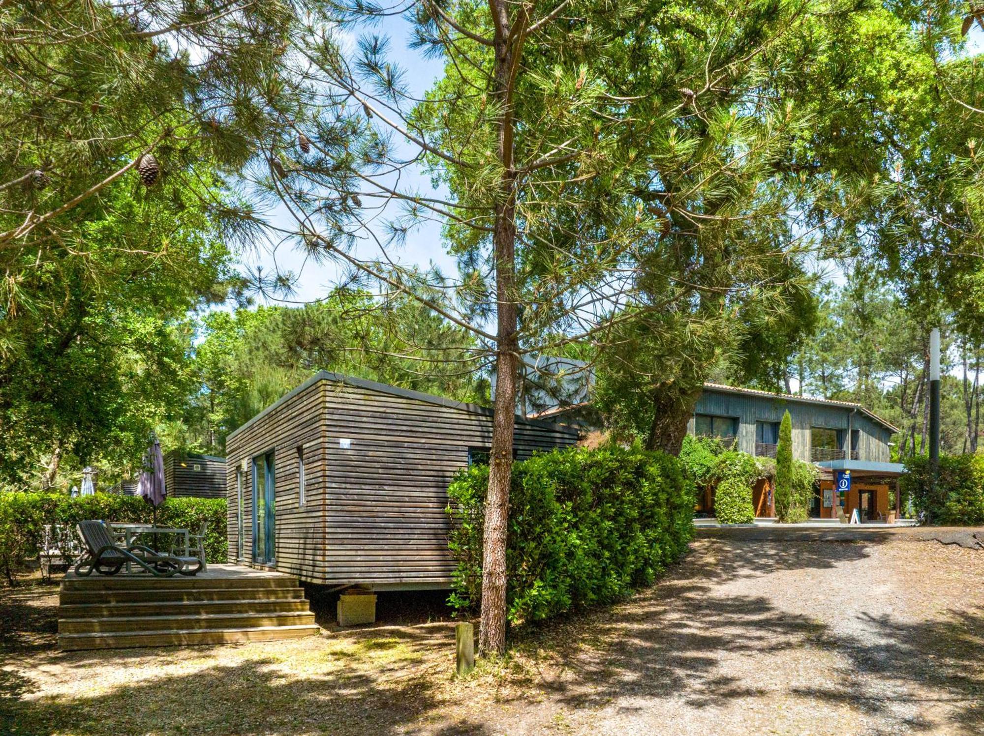 Camping-Village Vacances Les Deux Etangs セノッス - ル・ペノン エクステリア 写真
